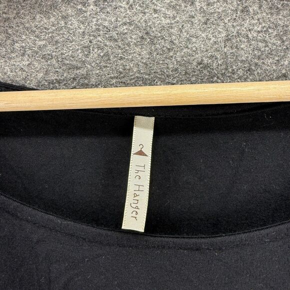 The Hanger Blouse Women L Large Black Cross Embroidered 3/4 Sleeve Round Neck - Picture 3 of 7